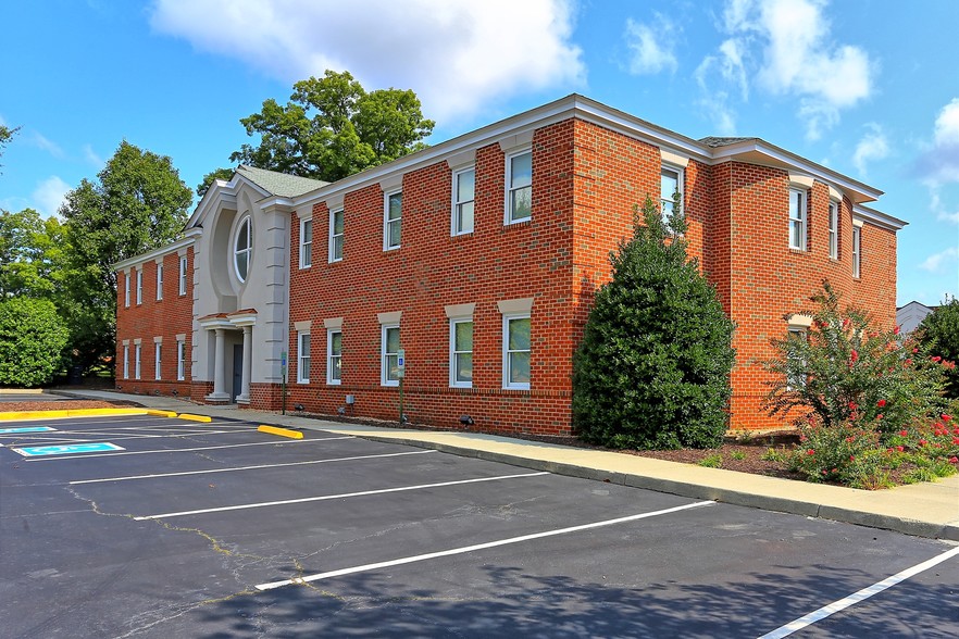 Primary Photo Of 411 Branchway Rd, Richmond Office For Lease