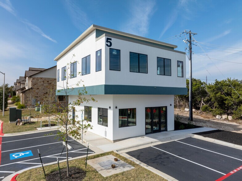 More Photos Of 1651 S Bell Blvd, Cedar Park Storefront Retail Office For Sale