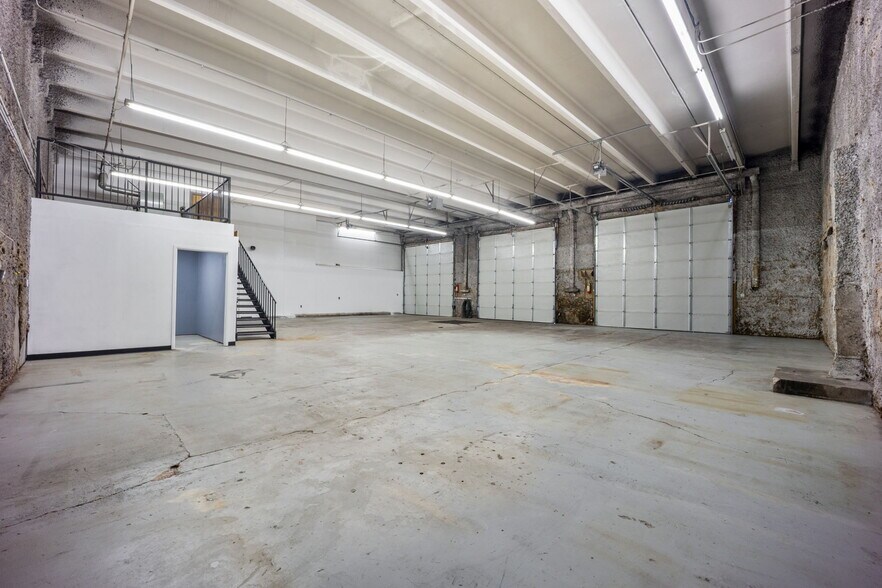 More Photos Of 3580 Chelton Loop N, Colorado Springs Warehouse For Sale