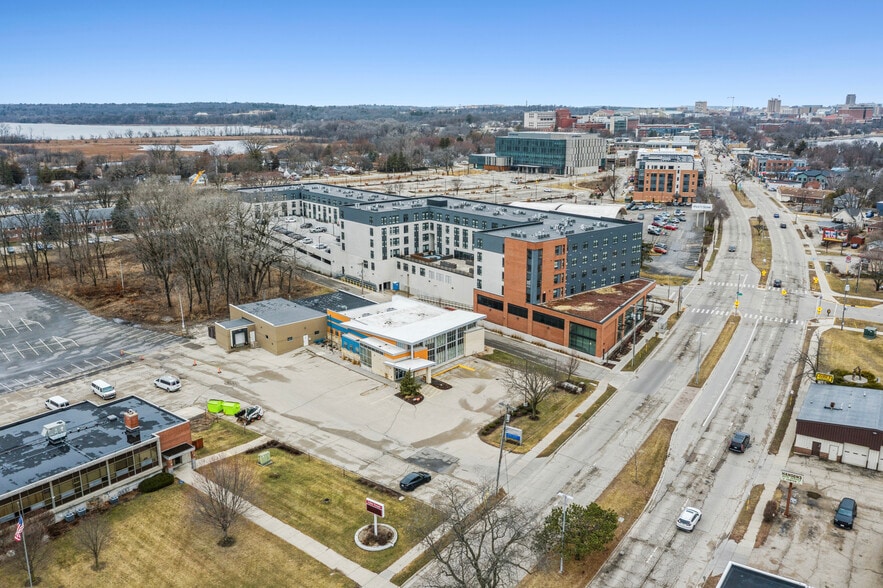 More Photos Of 1414 S Park St, Madison Manufacturing For Sale
