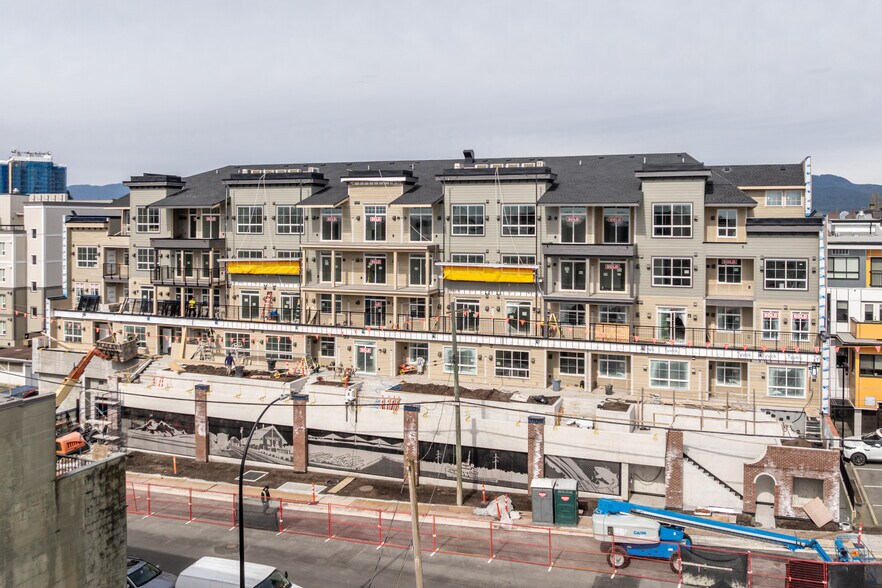 More Photos Of 23348 North Av, Maple Ridge Apartments For Lease