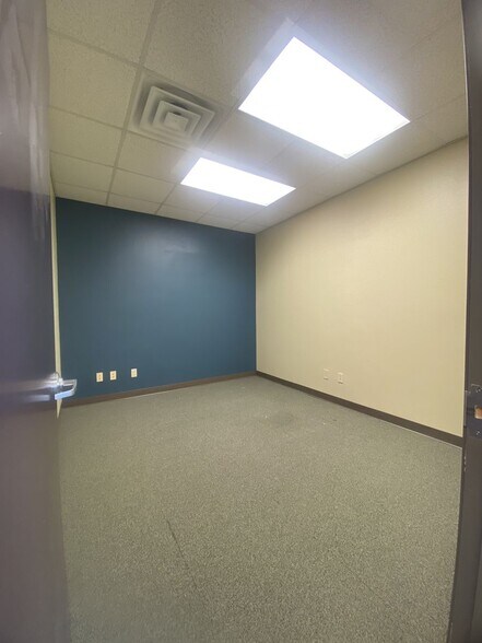 More Photos Of 280 Southfield Rd, Shreveport Freestanding For Lease