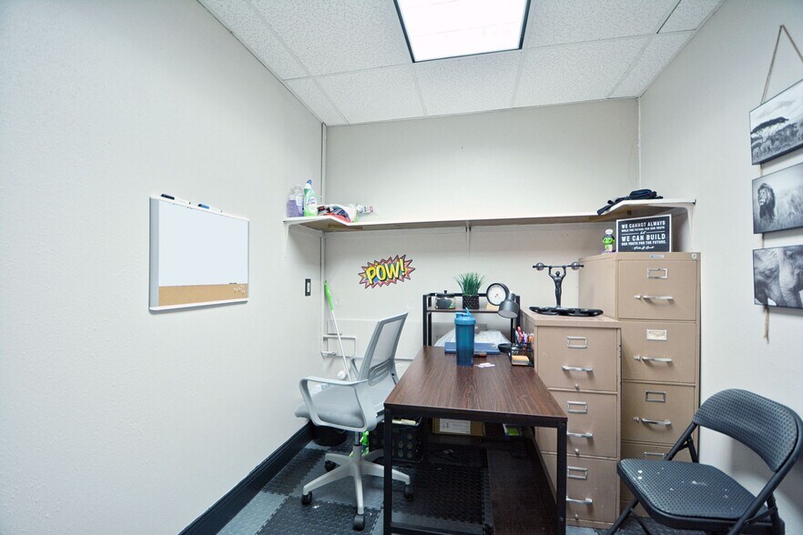 More Photos Of 100 Schertz Pky, Schertz Freestanding For Sale