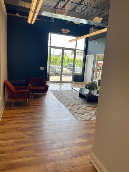 More Photos Of 500-580 Union Square Dr, New Hope Coworking Space