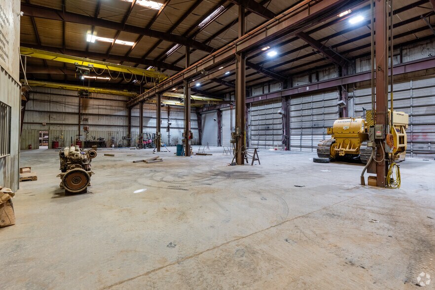 More Photos Of 1550 Laredo Dr, Odessa Warehouse For Sale