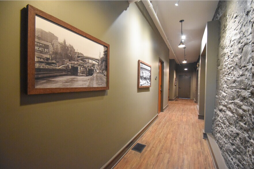 More Photos Of 57 Canal St, Lockport Office For Lease