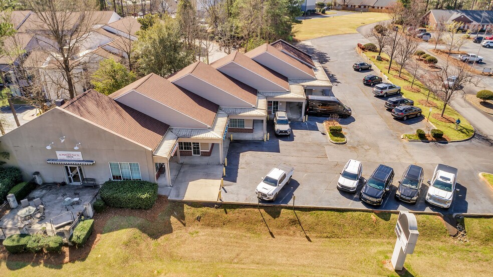More Photos Of 202-212 Hudson Trce, Augusta Medical For Lease