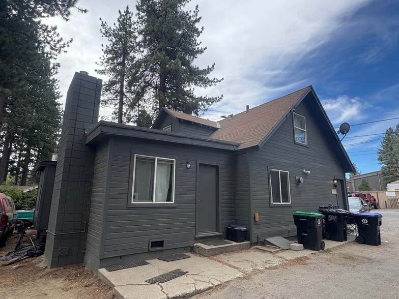 More Photos Of 937 3rd St, South Lake Tahoe Multifamily For Sale
