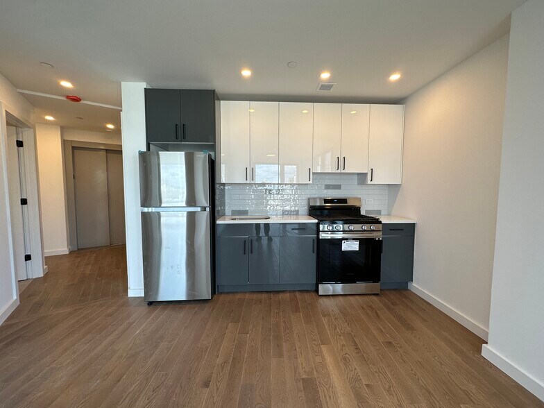 More Photos Of 12-20 Astoria Blvd, Astoria Apartments For Sale