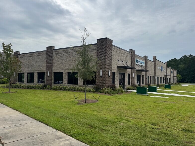 More Photos Of 125 Southern Junction Blvd, Pooler Office For Lease