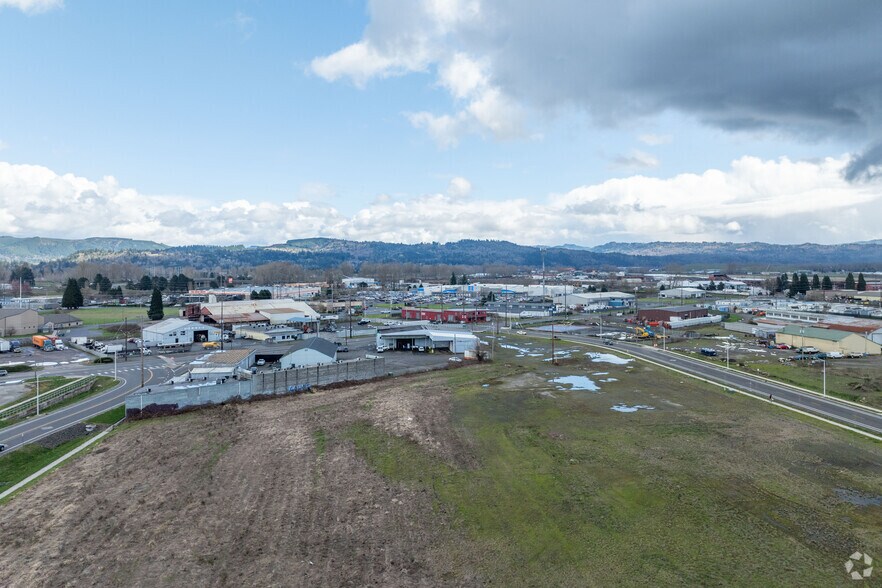 More Photos Of 1330 Alaska St, Longview Land For Sale