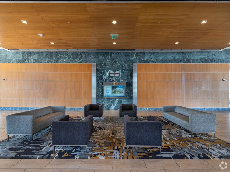 More Photos Of 1301 Riverplace Blvd, Jacksonville Office For Lease