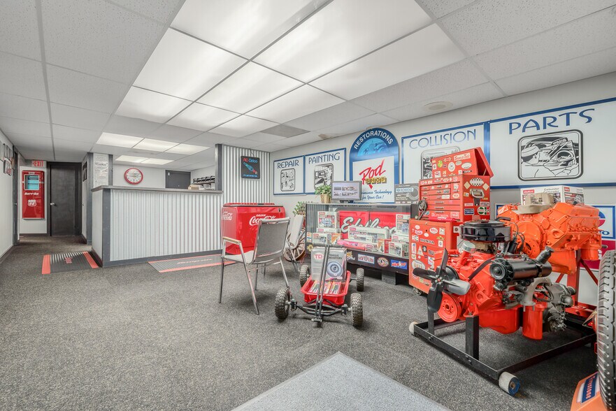 More Photos Of 101 SW Ocean Blvd, Stuart Warehouse For Sale