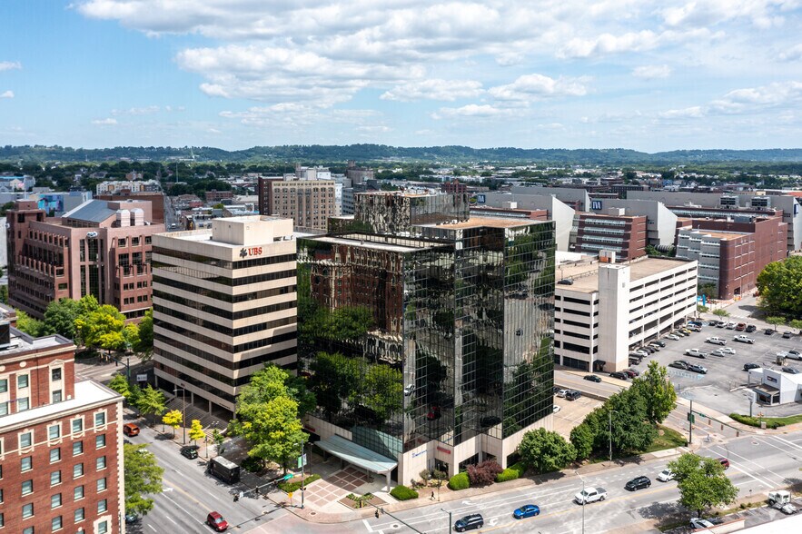 More Photos Of 200 W Martin Luther King Blvd, Chattanooga Office For Lease
