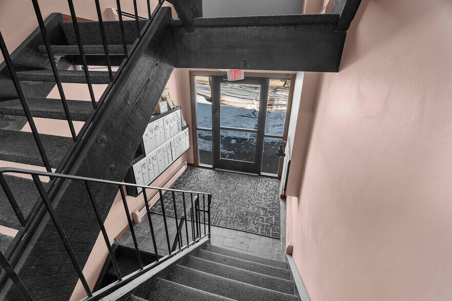 More Photos Of 7750 Silver Lake Rd, Mounds View Multifamily For Sale
