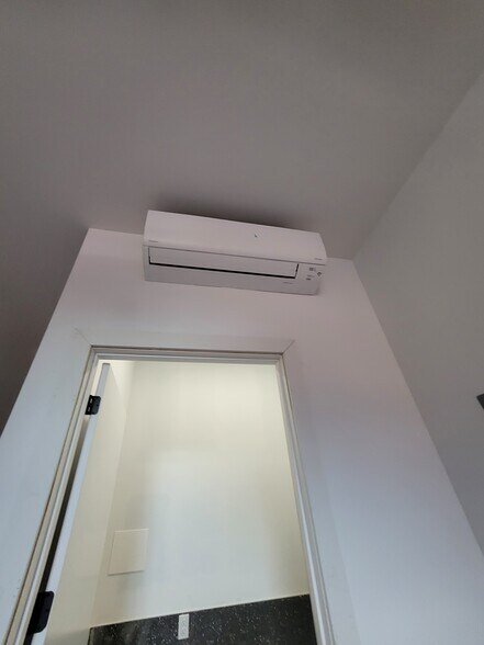 More Photos Of 483 Willis Ave, Bronx Apartments For Lease