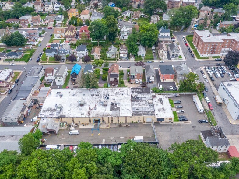 More Photos Of 1 Lawton St, Yonkers Manufacturing For Sale