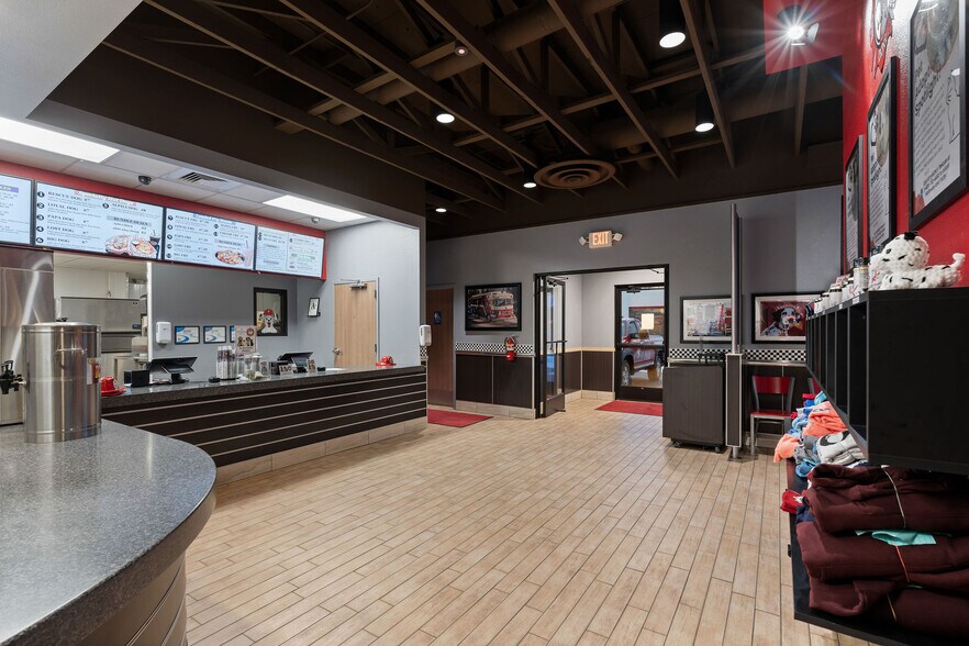 More Photos Of 205 18th St, Kalispell Fast Food For Sale