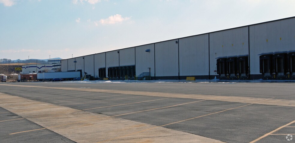 More Photos Of 4500 Early Rd, Harrisonburg Distribution For Lease