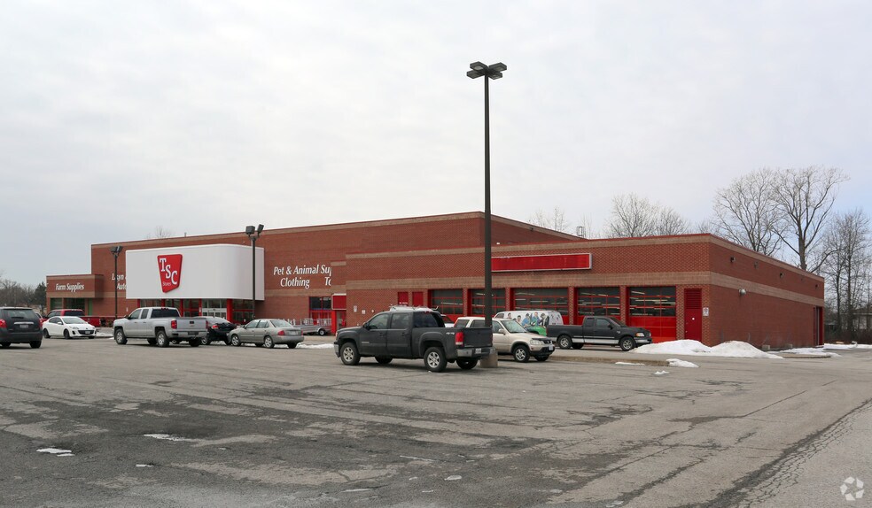 Primary Photo Of 777 Niagara St, Welland Freestanding For Lease