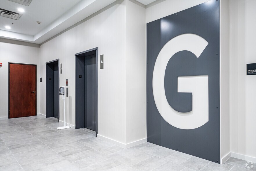 More Photos Of 11211 Taylor Draper Ln, Austin Office For Lease