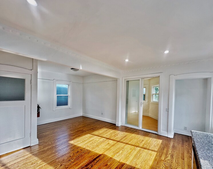 More Photos Of 108 Naglee Ave, San Francisco Apartments For Sale