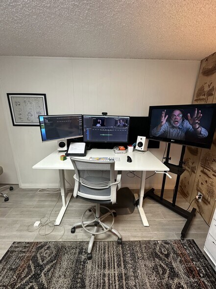 More Photos Of 5317 N Figueroa St, Los Angeles Office For Lease