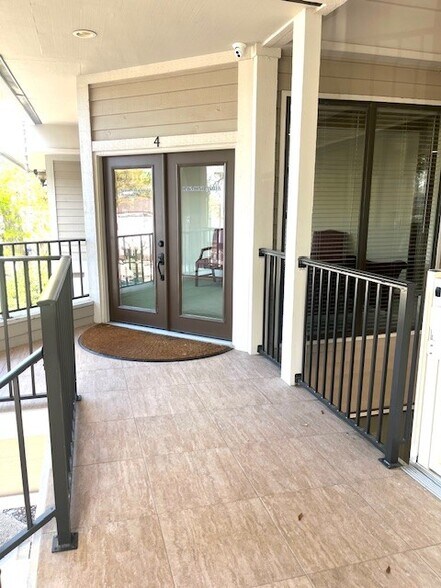 More Photos Of 3121 Venture Pl, Jacksonville Office For Sale