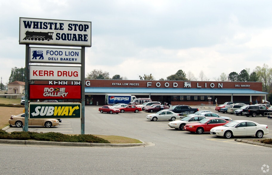 Primary Photo Of 801-819 W Hamlet Ave, Hamlet Unknown For Lease