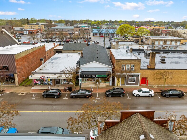 More Photos Of 216 King St, Port Colborne Storefront For Sale
