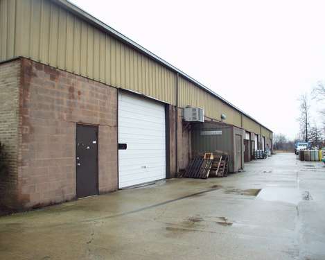 More Photos Of 41333-41353 Schadden Rd, Elyria Research And Development For Lease