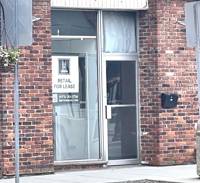 More Photos Of 2002 Morris Ave, Union Township Storefront Retail Office For Lease