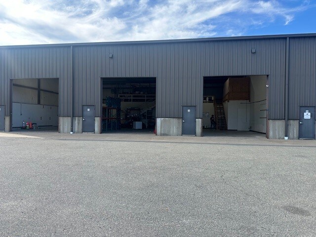 More Photos Of 22 Industrial Way, Hanover Warehouse For Lease