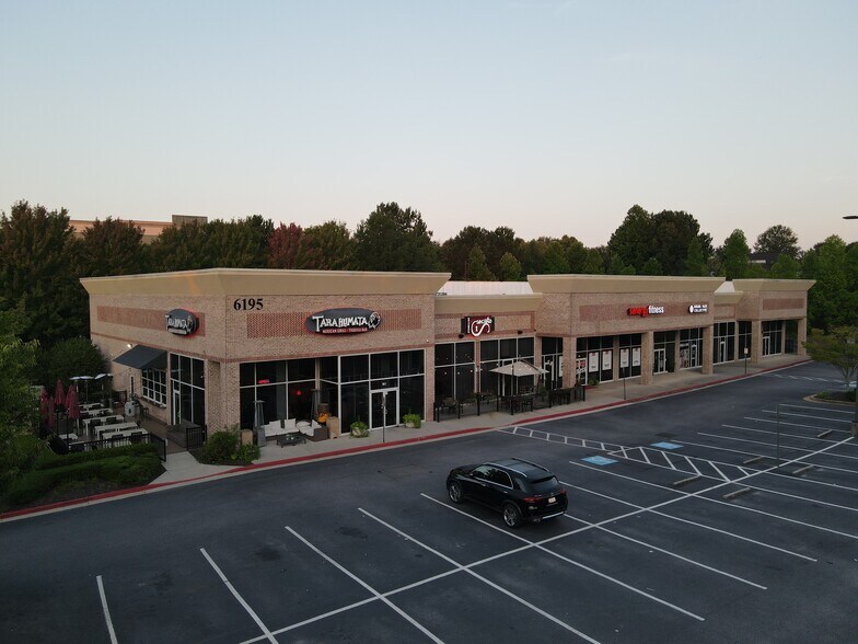 More Photos Of 6195 Windward Pky, Alpharetta Unknown For Lease