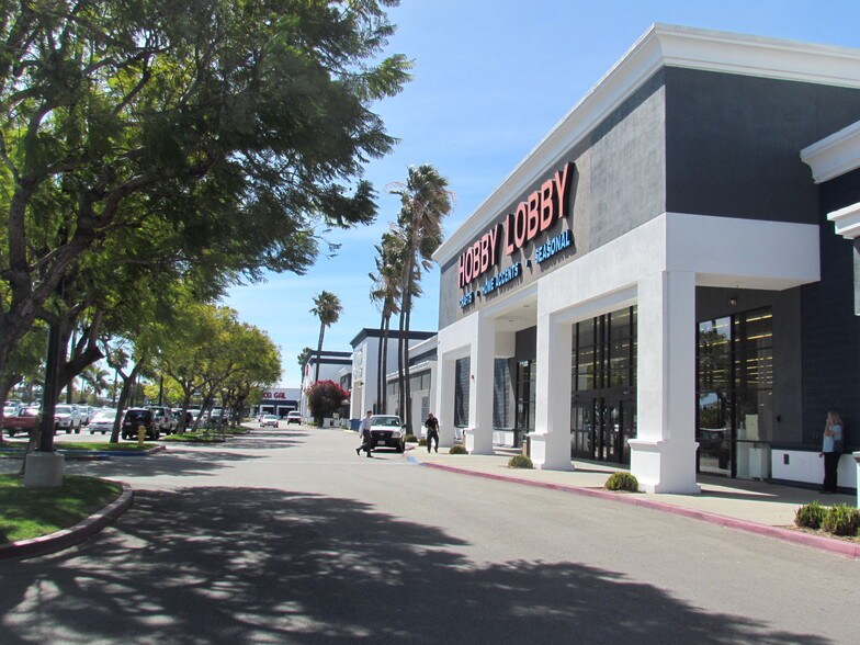 More Photos Of 1901-2401 N Rose Ave, Oxnard Unknown For Lease