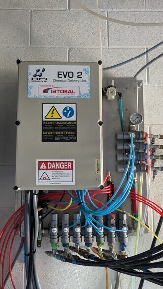 More Photos Of 2337 Washington Rd, Washington Carwash For Sale