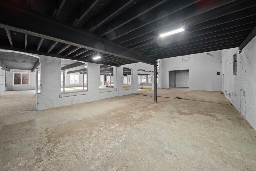 More Photos Of 174 N Main St, Franklin Light Manufacturing For Sale