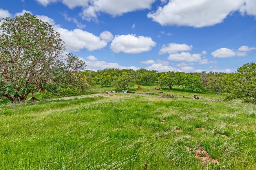 More Photos Of 8785 Blackwell Rd, Central Point Land For Sale