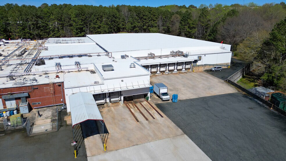 More Photos Of 2200 Lithonia Industrial Blvd, Lithonia Food Processing For Lease
