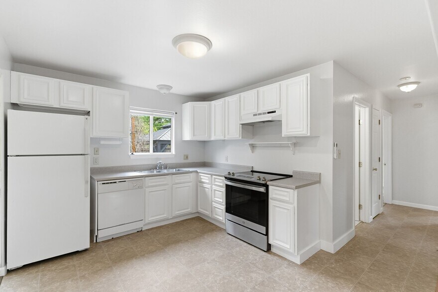 More Photos Of 567 San Geronimo Valley Dr, San Geronimo Apartments For Sale