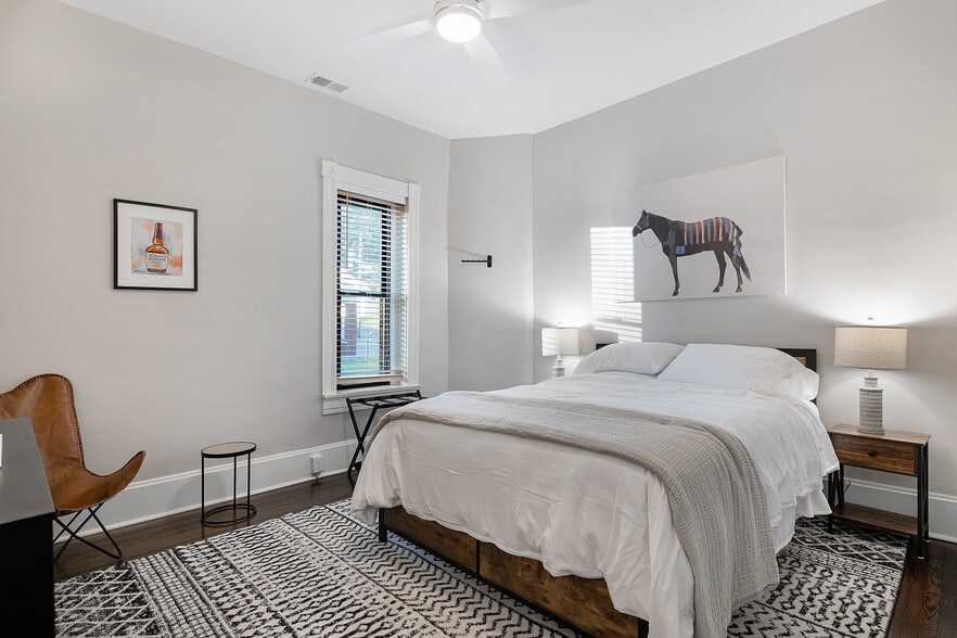 More Photos Of 1829 Brownsboro Rd, Louisville Apartments For Sale