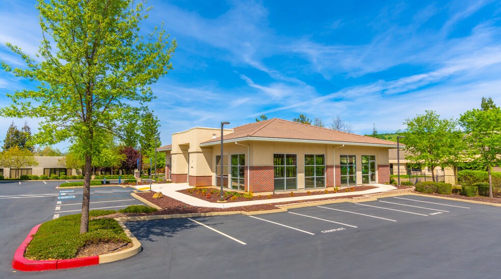 More Photos Of 4939 Hillsdale Cir, El Dorado Hills Medical For Lease