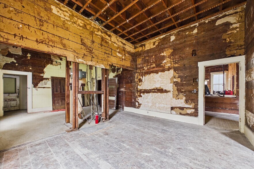 More Photos Of 1625 G St, Eureka Multifamily For Sale