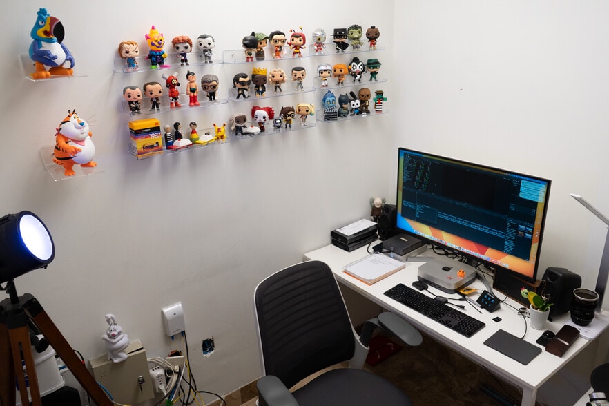 More Photos Of 14066 NW 82nd Unit #8-a Ave, Miami Lakes Sports And Entertainment For Sale