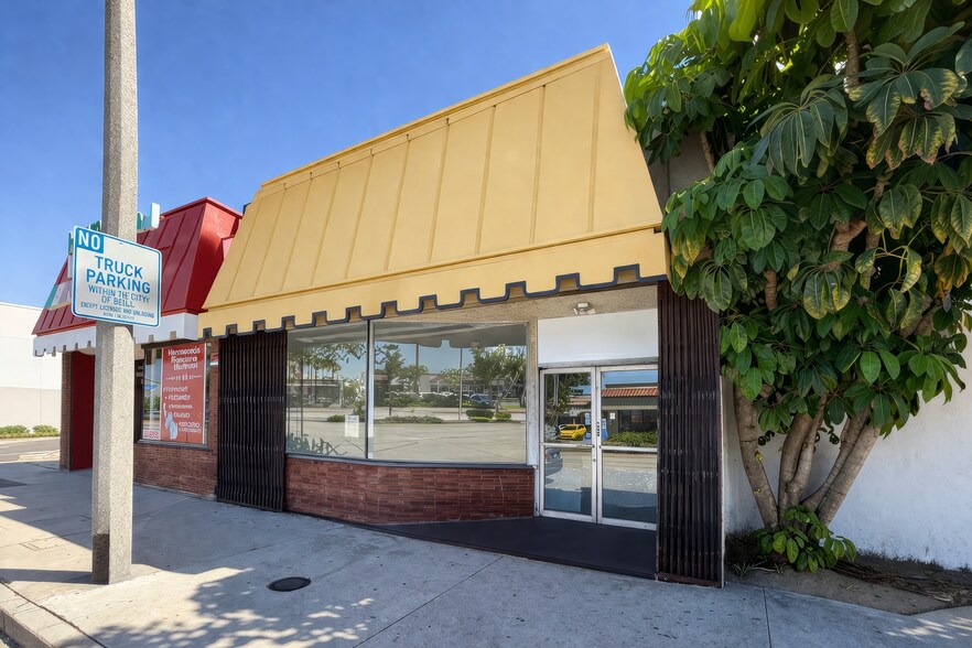 More Photos Of 6320-6322 Atlantic Blvd, Bell Storefront For Lease