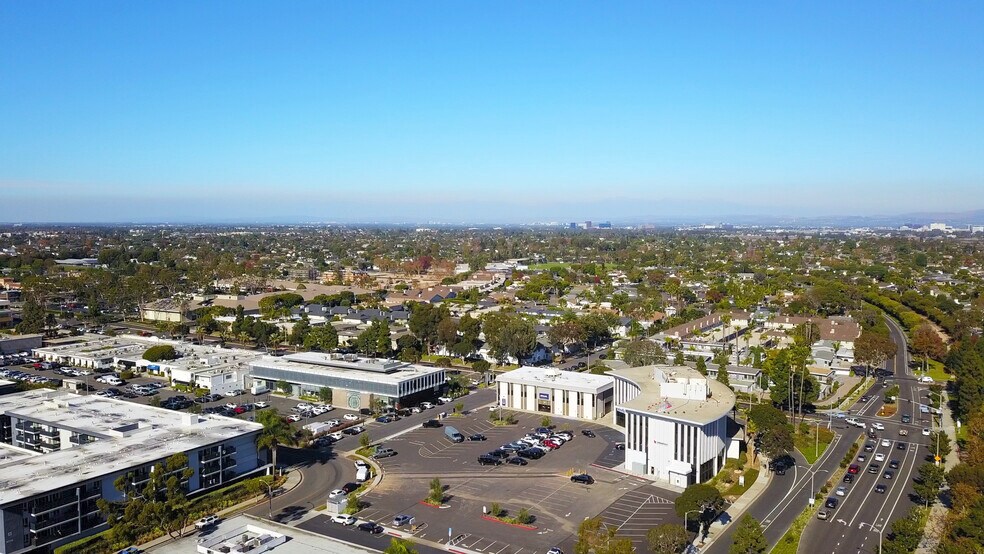 More Photos Of 1501 Westcliff Dr, Newport Beach Medical For Lease