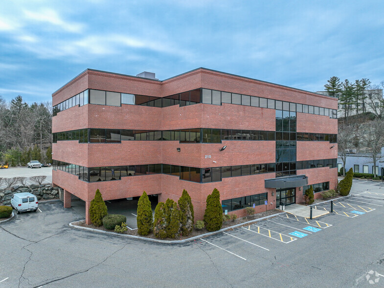 Primary Photo Of 210 Bear Hill Rd, Waltham Medical For Lease