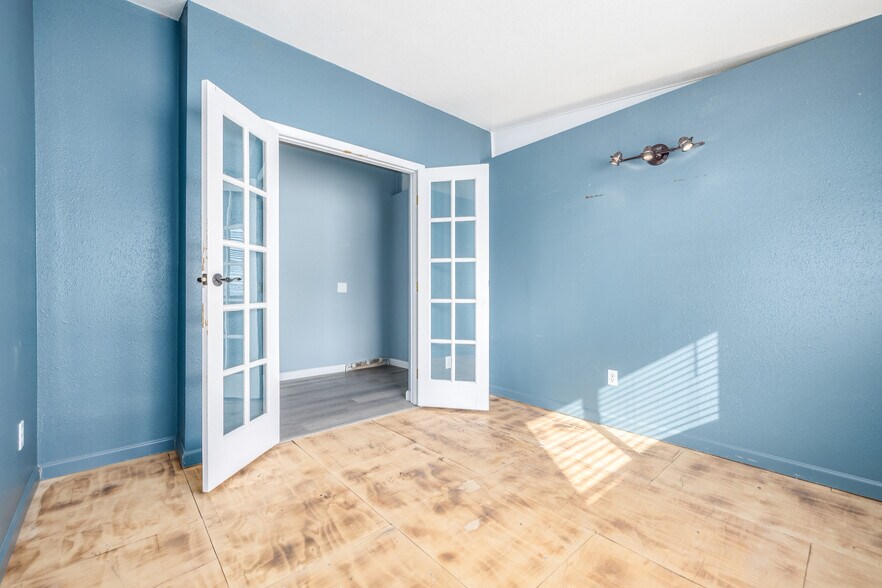 More Photos Of 8221 Bradburn Dr, Westminster Office For Sale