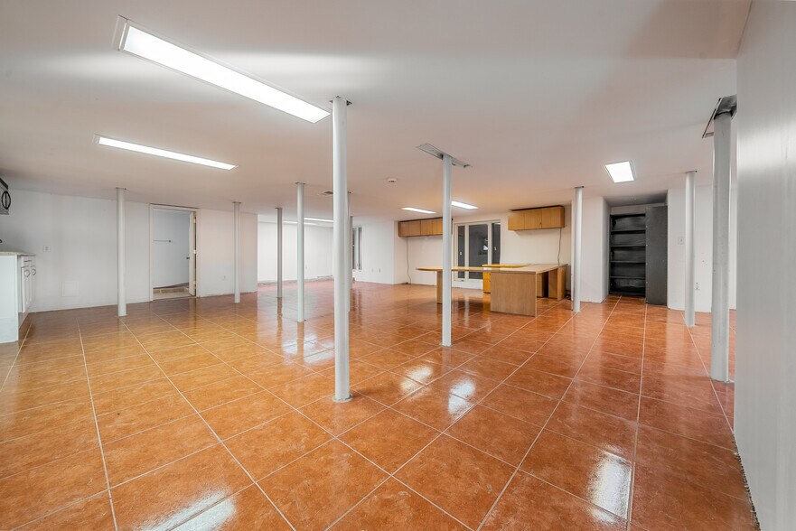 More Photos Of 3136 Clairmont Rd NE, Brookhaven Medical For Sale