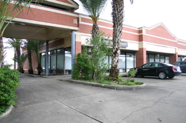 Primary Photo Of 1205-1211 W Austin St, Port Lavaca Office For Sale